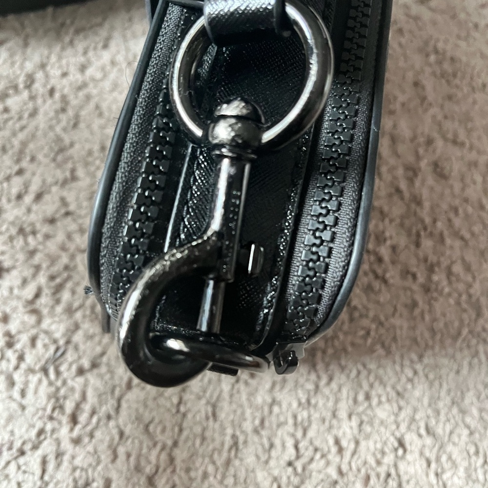 Marc Jacobs Black Crossbody - Picture 8 of 15
